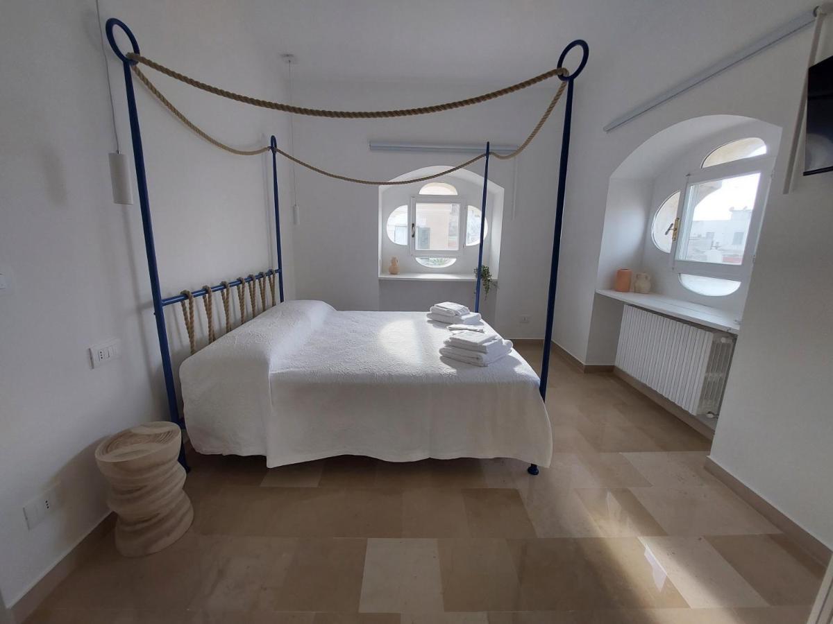 Palazzo Accinni B&B Monopoli Dış mekan fotoğraf